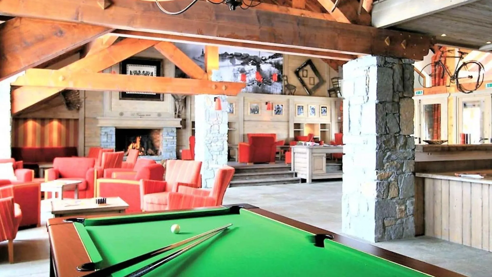 Appartement Cosy Avec Balcon, Parking Et Piscine, A 500M Des Pistes - Fr-1-267-271 Fontcouverte-la-Toussuire Frankrig